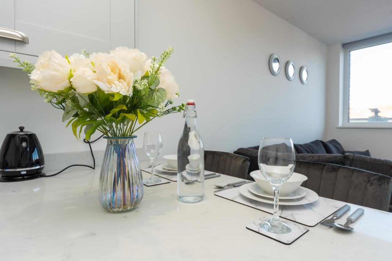 Modern Apartments In Kings Lynn With Free Wi-Fi Κινγκς Λιν Εξωτερικό φωτογραφία
