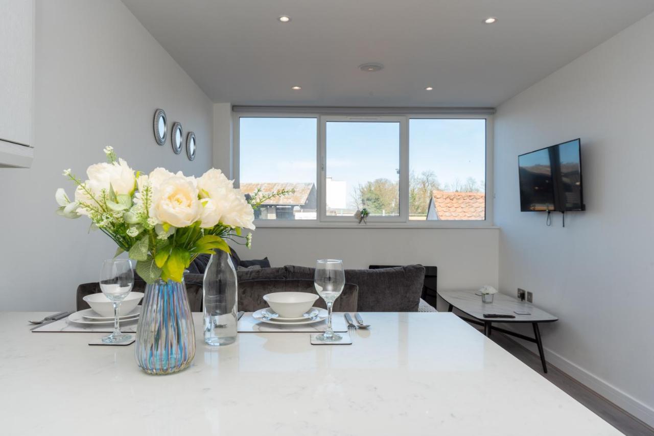 Modern Apartments In Kings Lynn With Free Wi-Fi Κινγκς Λιν Εξωτερικό φωτογραφία