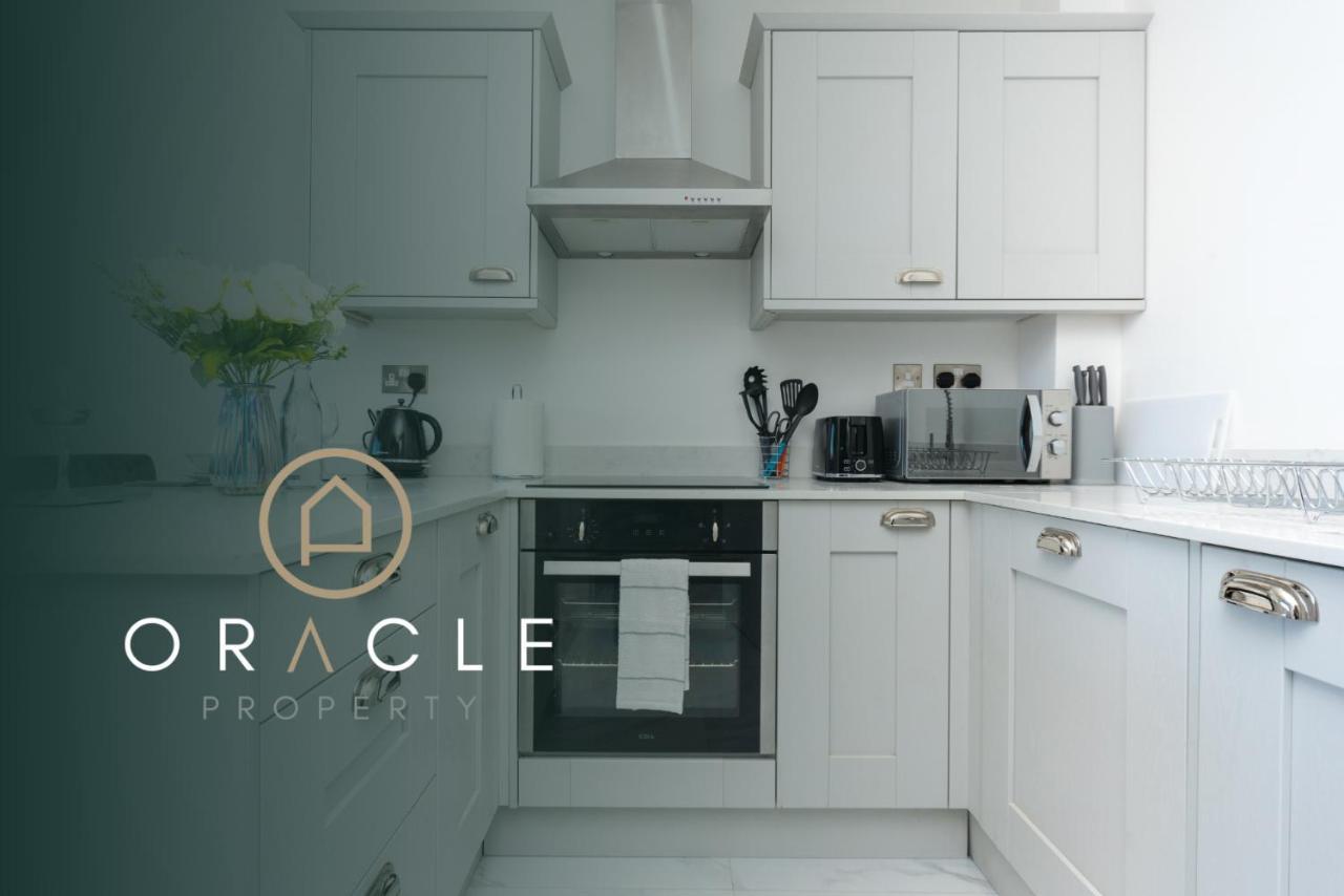 Modern Apartments In Kings Lynn With Free Wi-Fi Κινγκς Λιν Εξωτερικό φωτογραφία